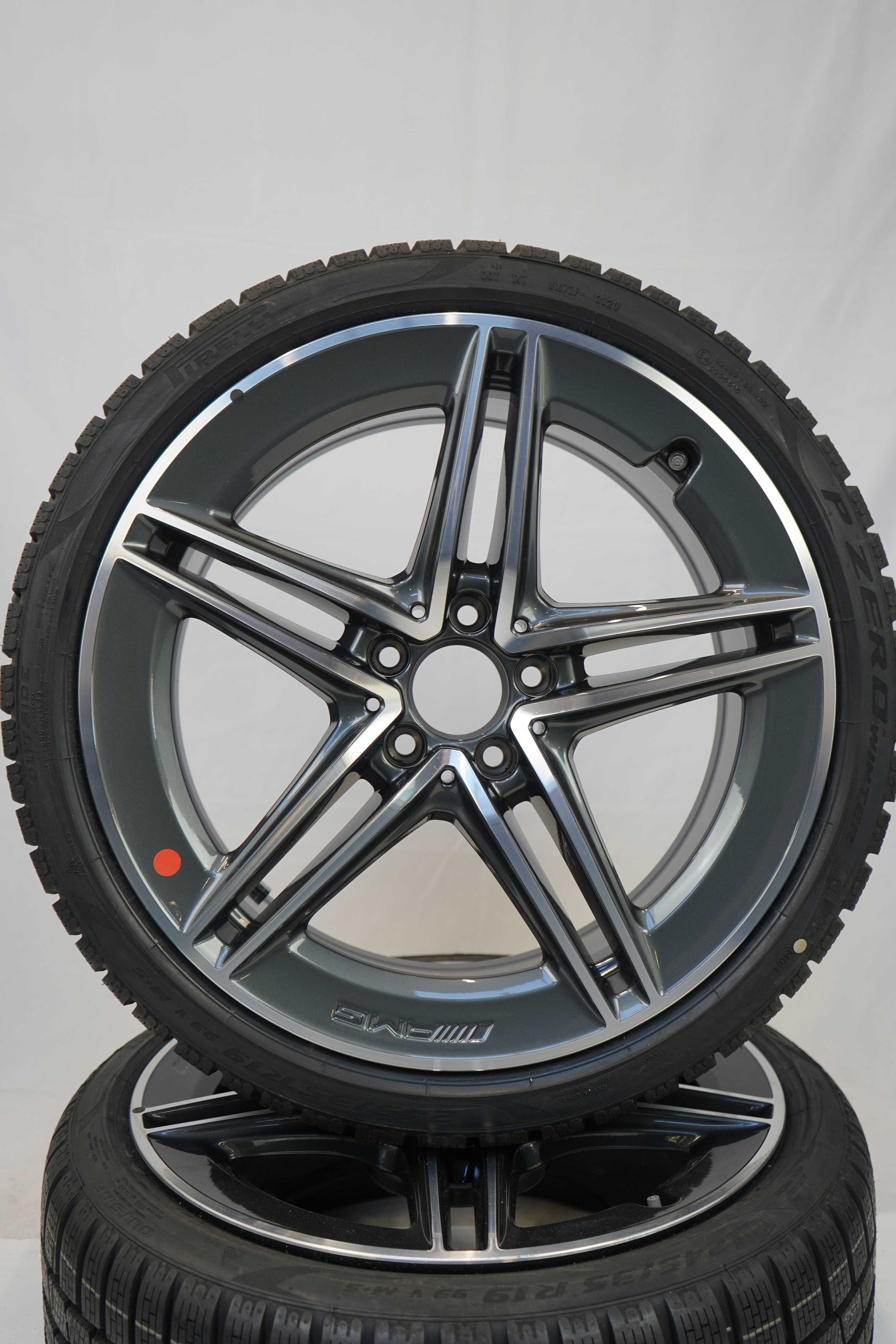 Winterkomplettradsatz-Mercedes-Benz-A177-A-Klasse-A1774012300-Alufelge-Winterreifen-Pirelli-PZEROWinter-245-35-R19-93V-10