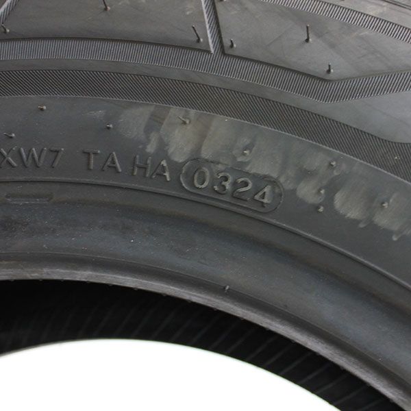 Gebrauchter-Sommerreifen-Hankook-VantraLT-Rosier-Online-Shop-03
