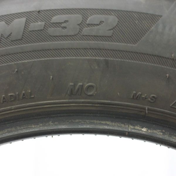 Gebrauchter-Winterreifen-Bridgestone-Blizzak-LM32-Rosier-Online-Shop-03_(3)