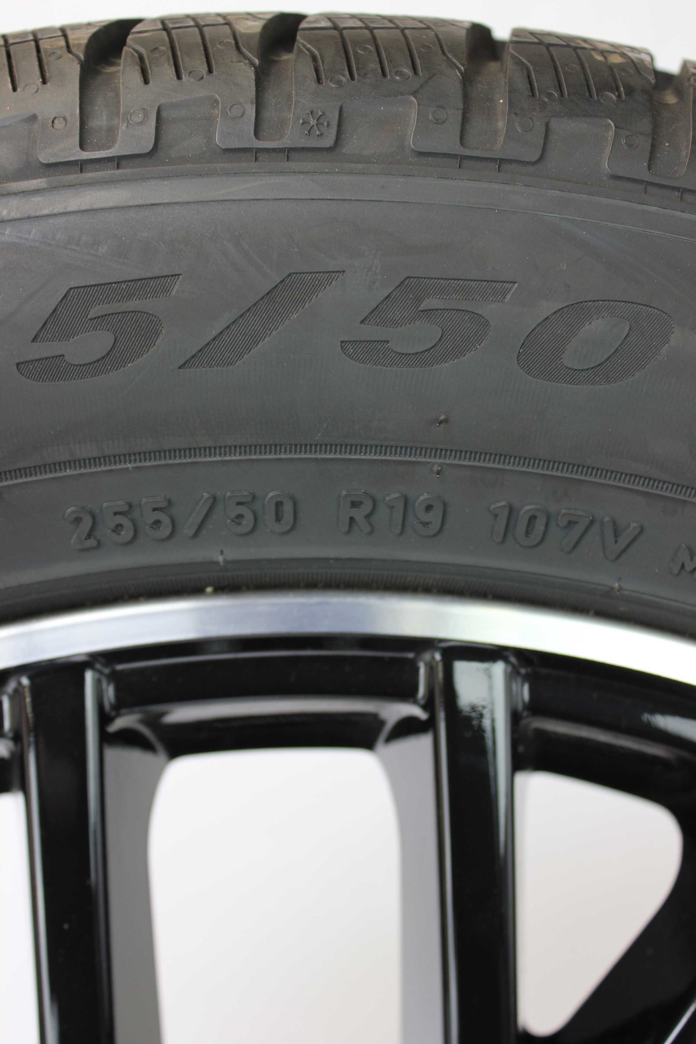 Winterkomplettradsatz-Mercedes-Benz-GLE-Alufelge-19Zoll-A1674012100-Winterreifen-Pirelli-ScorpionWinter-255-50-R19-107V-4