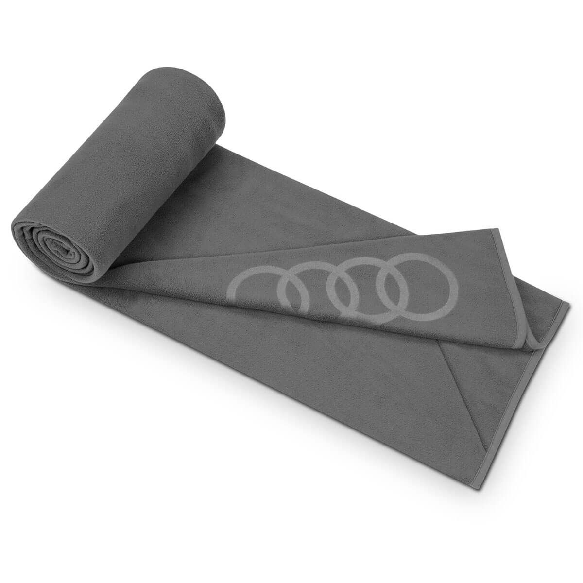 3292500800_audi_fleecedecke-grau_rosier-onlineshop2