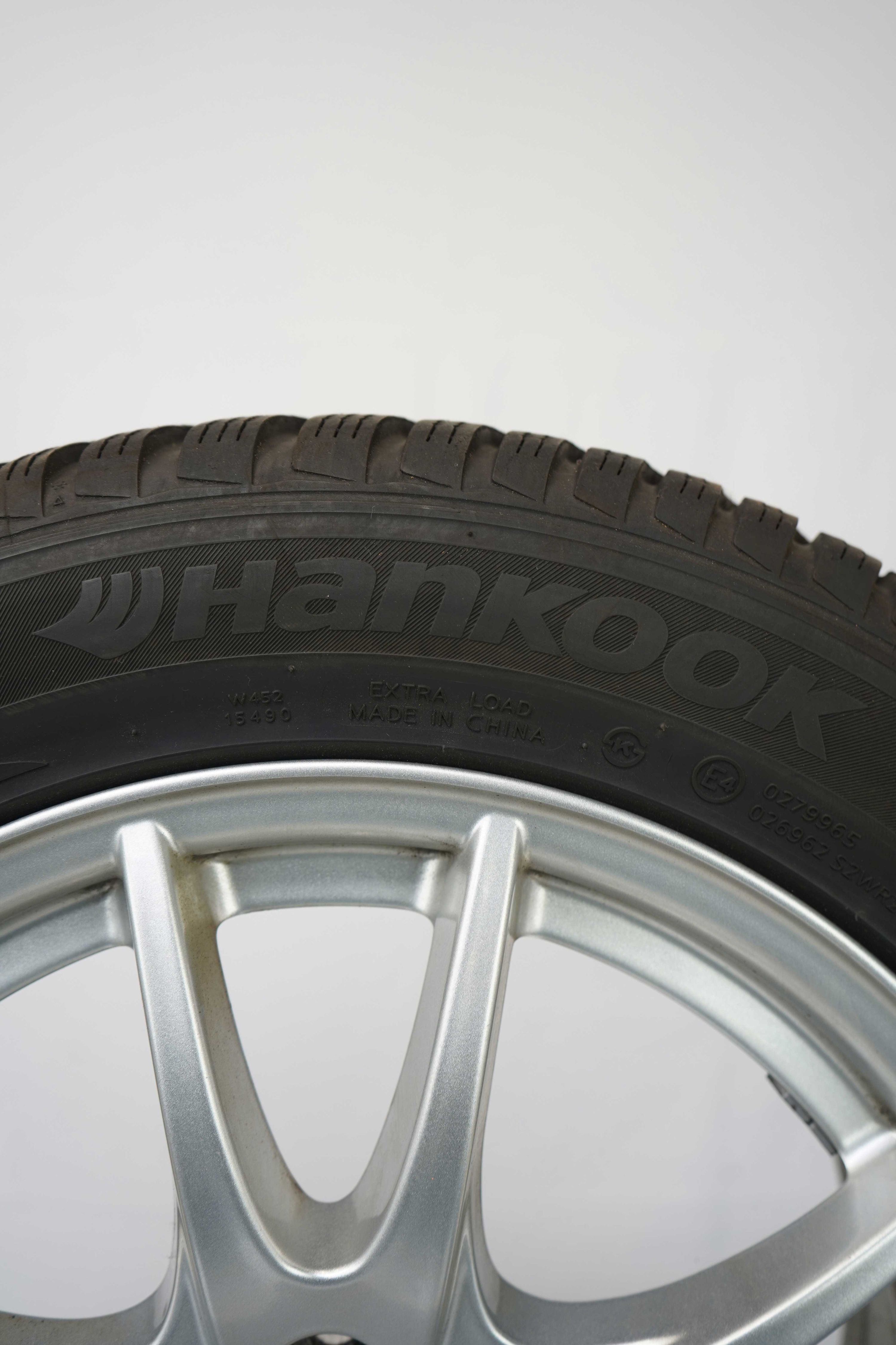 Winterkomplettradsatz-Mercedes-Benz-A246-B-Klasse-A-Klasse-A176-CLA-A117-A2464011302-Alufelge-16Zoll-Winterreifen-Hankook-WintericeptRS2-205-55-R16-94H-1