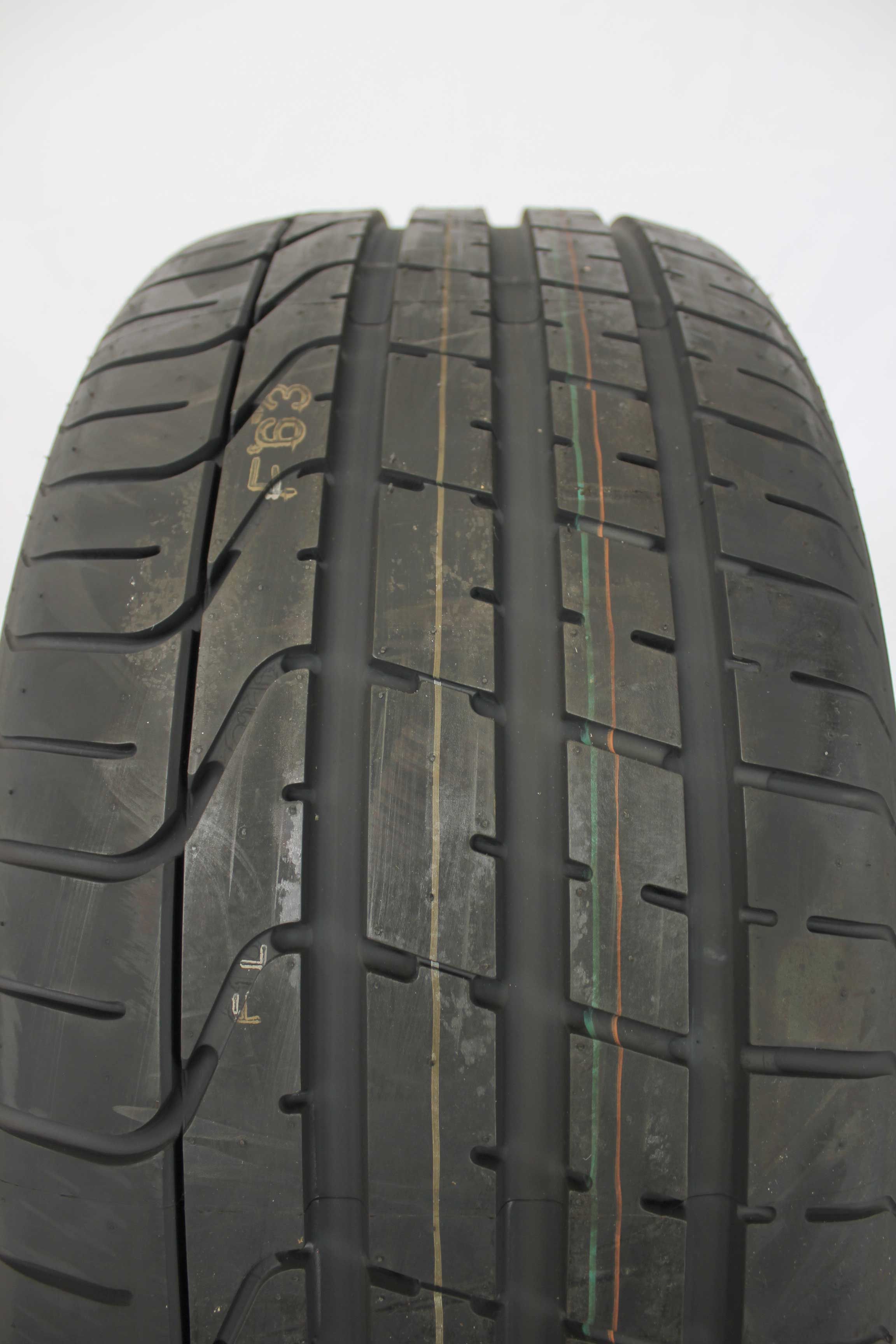 Sommerreifen-Pirelli-PZERO-255-35-ZR20-97Y-XL-5 Sommerreifen-Pirelli-PZERO-255-35-ZR20-97Y-XL-5
