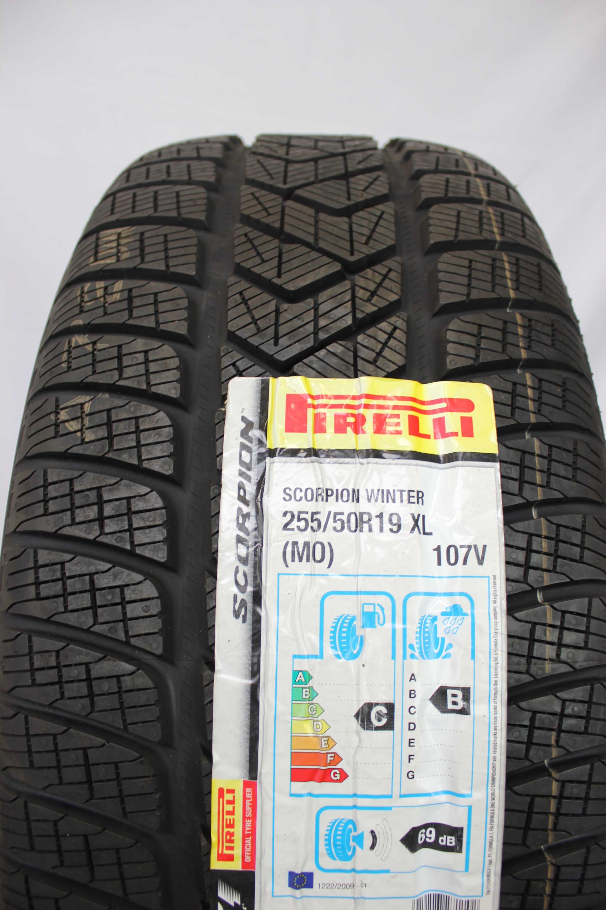 Winterkomplettradsatz-Mercedes-Benz-GLE-Alufelge-19Zoll-A1674012100-Winterreifen-Pirelli-ScorpionWinter-255-50-R19-107V-12