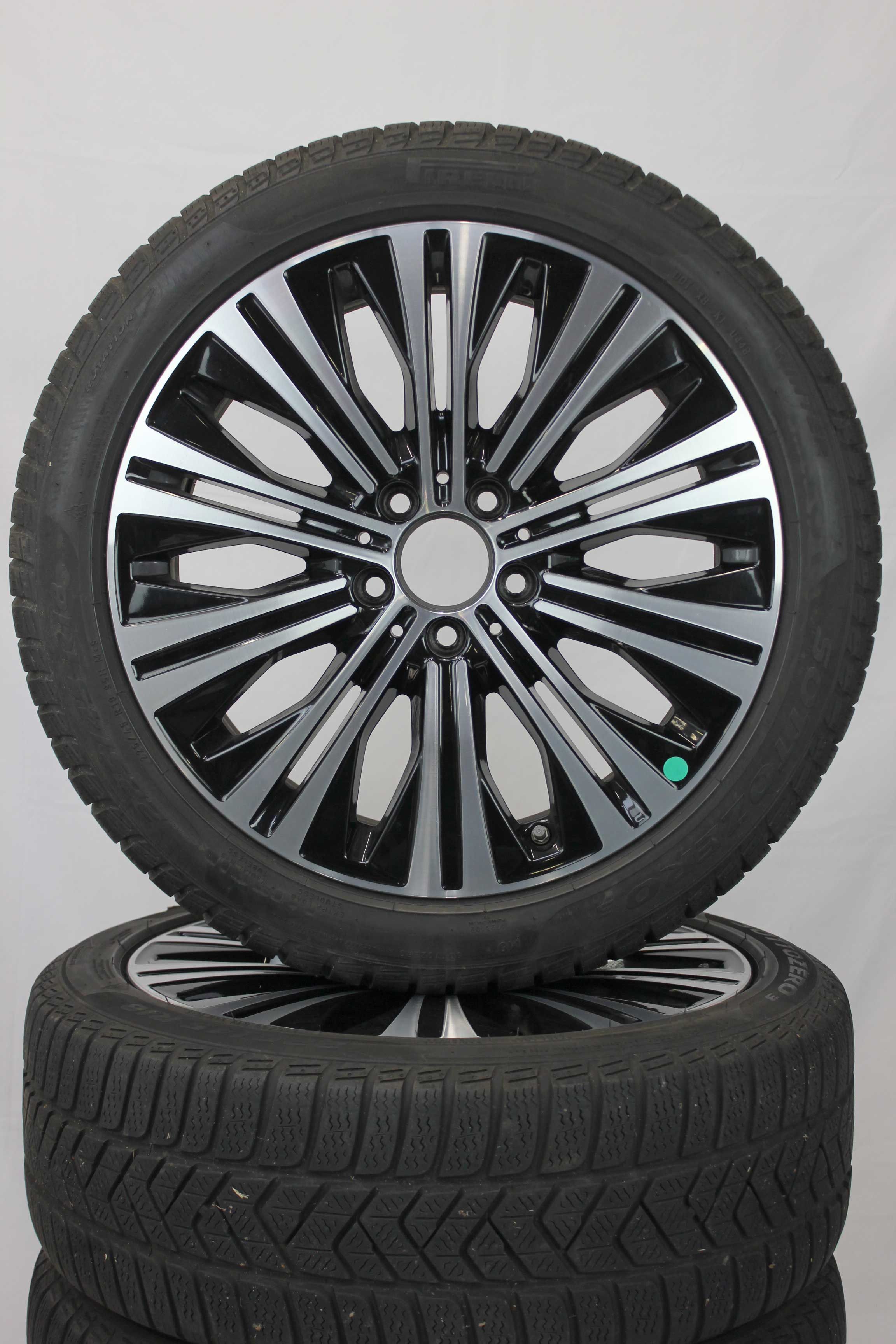 Winterkomplettradsatz mercedes benz a klasse a177 alulfelge 18zoll a1774013300 winterreifen pirelli winter sottozero3 225 45 r18 95h 1 (1)