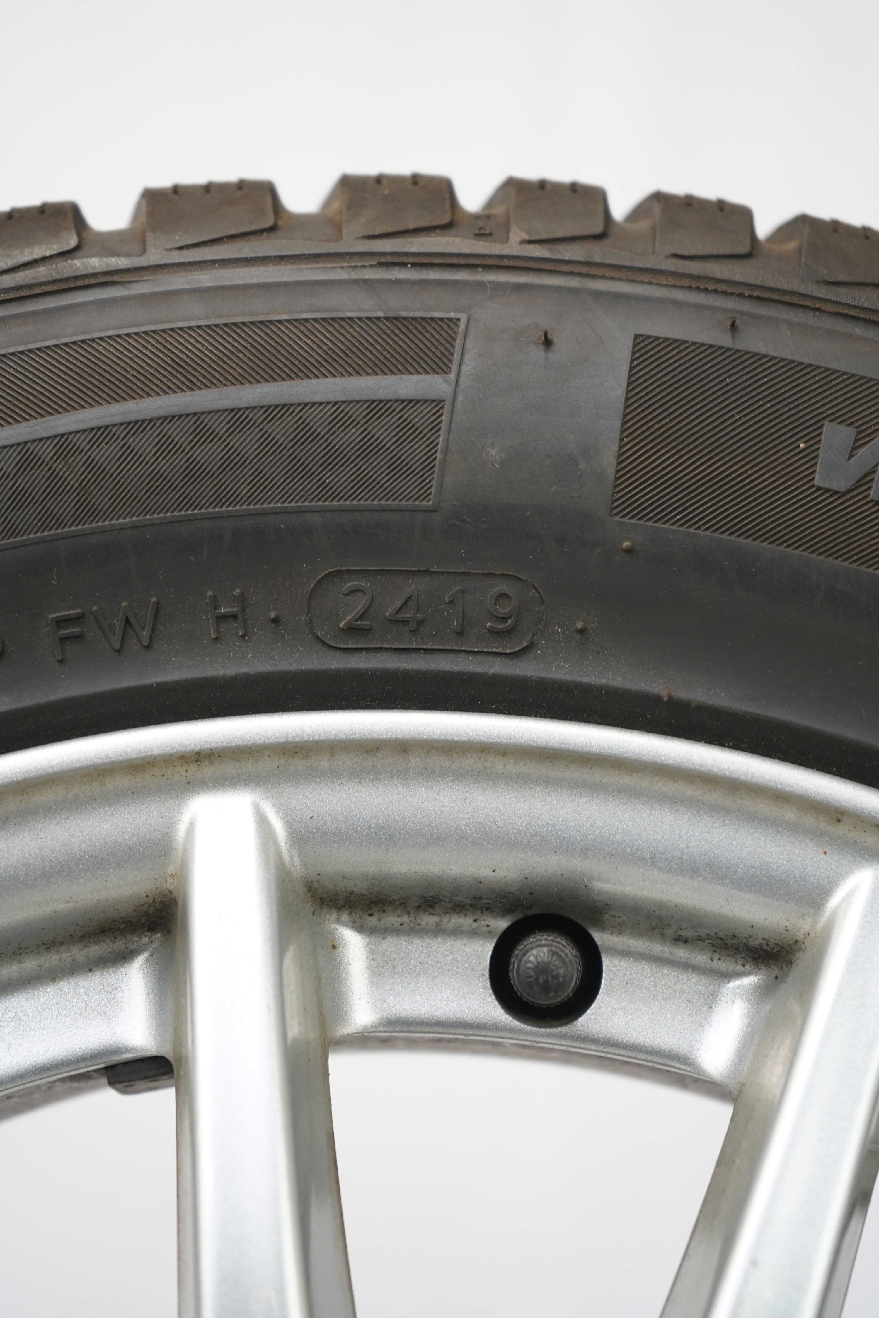 Winterkomplettradsatz-Mercedes-Benz-A246-B-Klasse-A-Klasse-A176-CLA-A117-A2464011302-Alufelge-16Zoll-Winterreifen-Hankook-WintericeptRS2-205-55-R16-94H-8