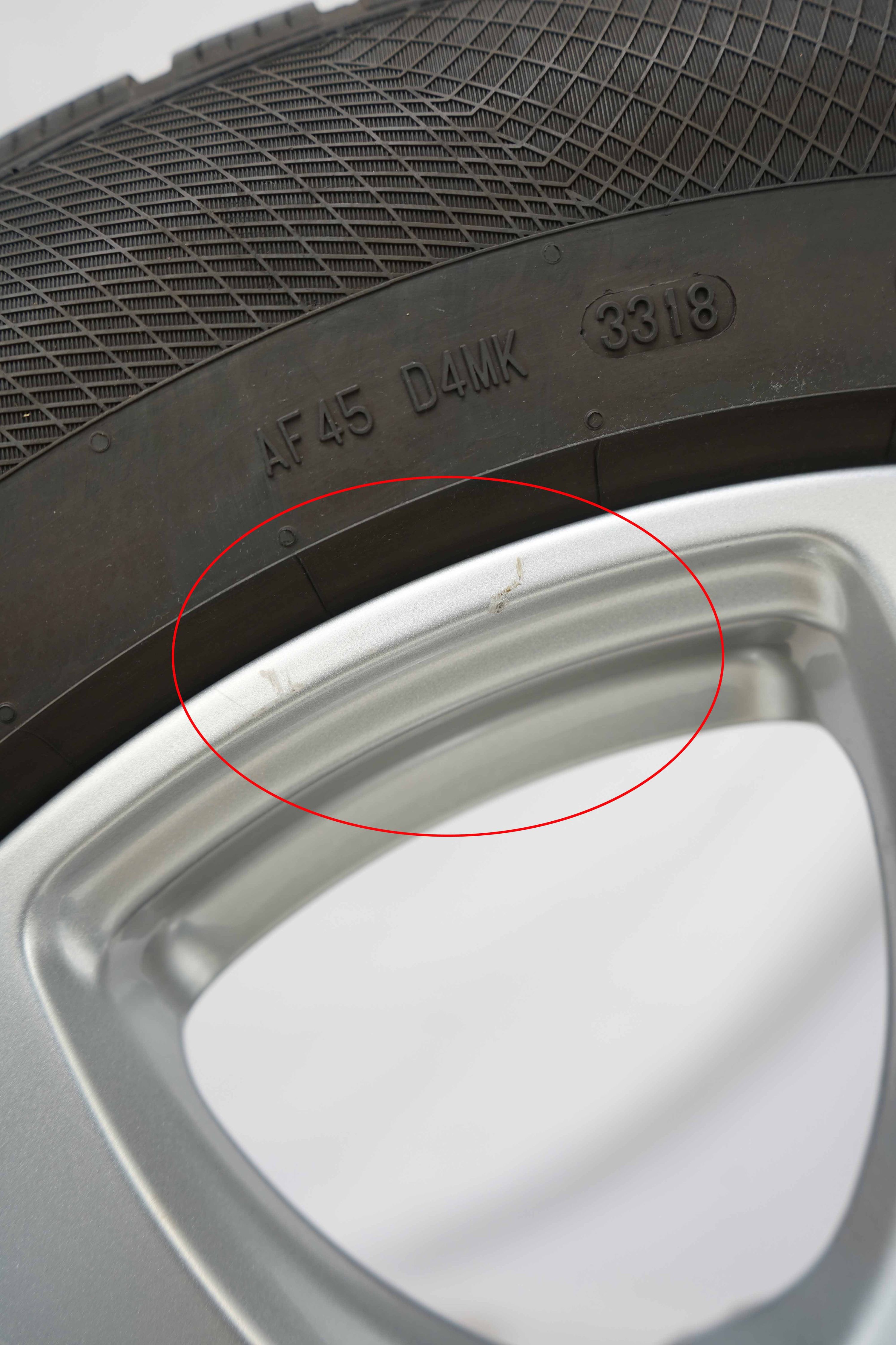 Winterkomplettradsatz-Mercedes-Benz-gebraucht-A253-GLC-A2534010800-19-Zoll-17