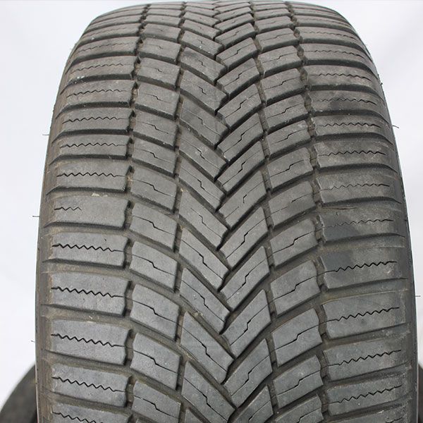 Gebrauchter ganzjahresreifen bridgsetone weathercontrola005evo rosier online shop 07 (1)