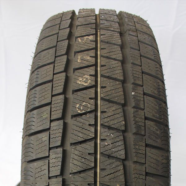 Neuwertiger winterreifen falken eurowintervan01 rosier online shop 05 (1)