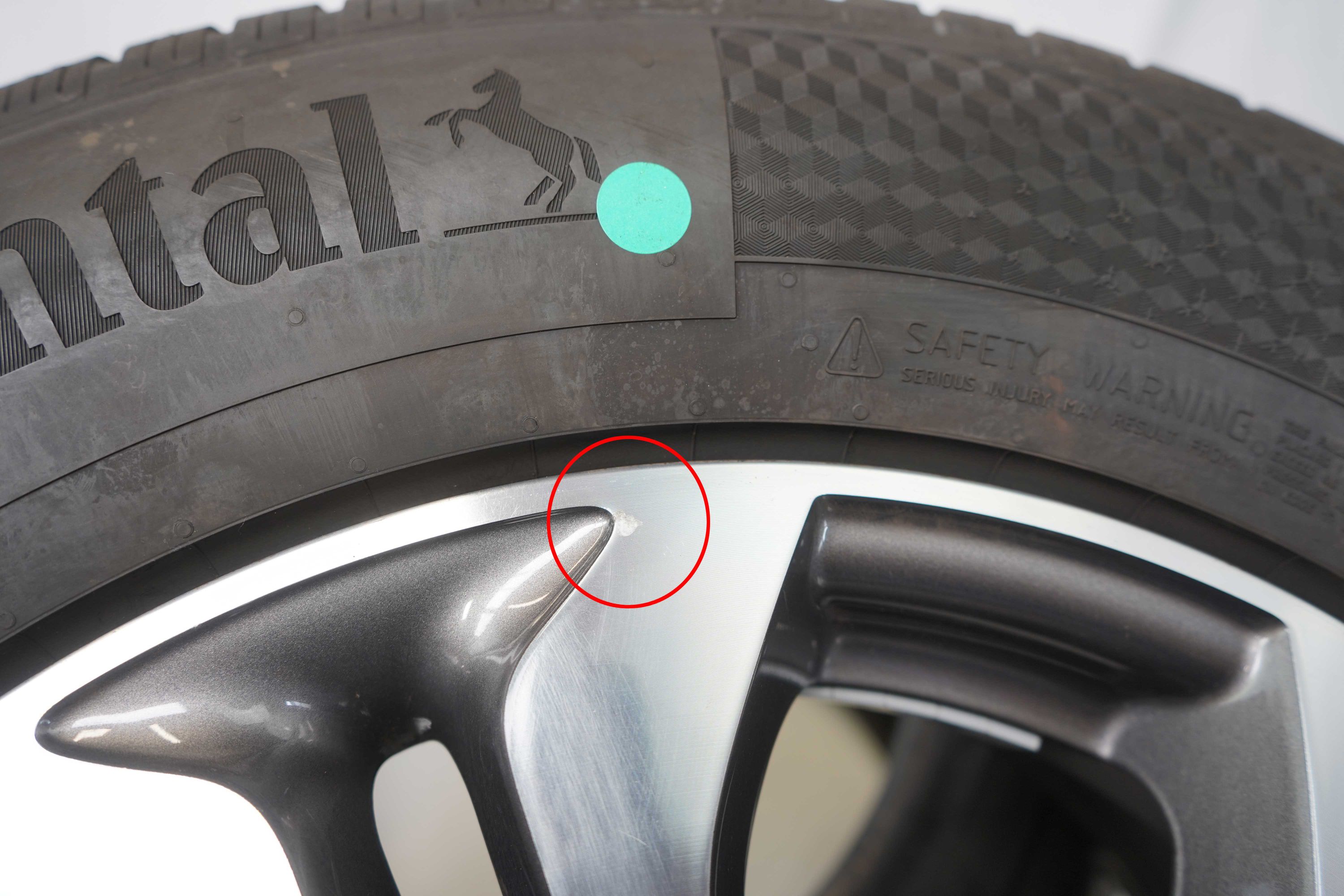Winterkomplettradsatz-gebraucht-Mercedes-Benz-A253-GLC-A2534010600-4_(3)