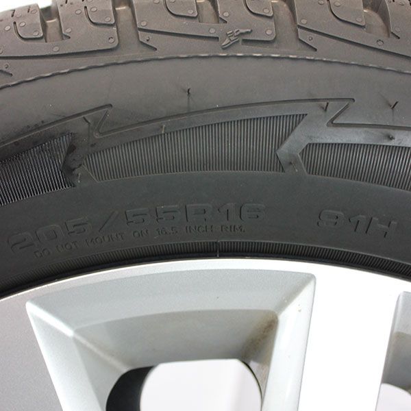 Gebrauchter-Winterkomplettradsatz-VW-Golf8-Rosier-Online-Shop-04 Gebrauchter-Winterkomplettradsatz-VW-Golf8-Rosier-Online-Shop-04