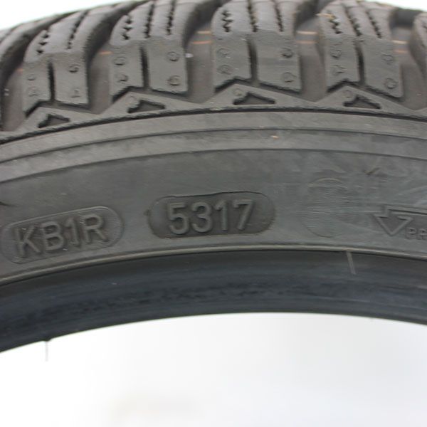 Gebrauchter winterreifen goodyear ultragrip8performance rosier online shop 05 (5)