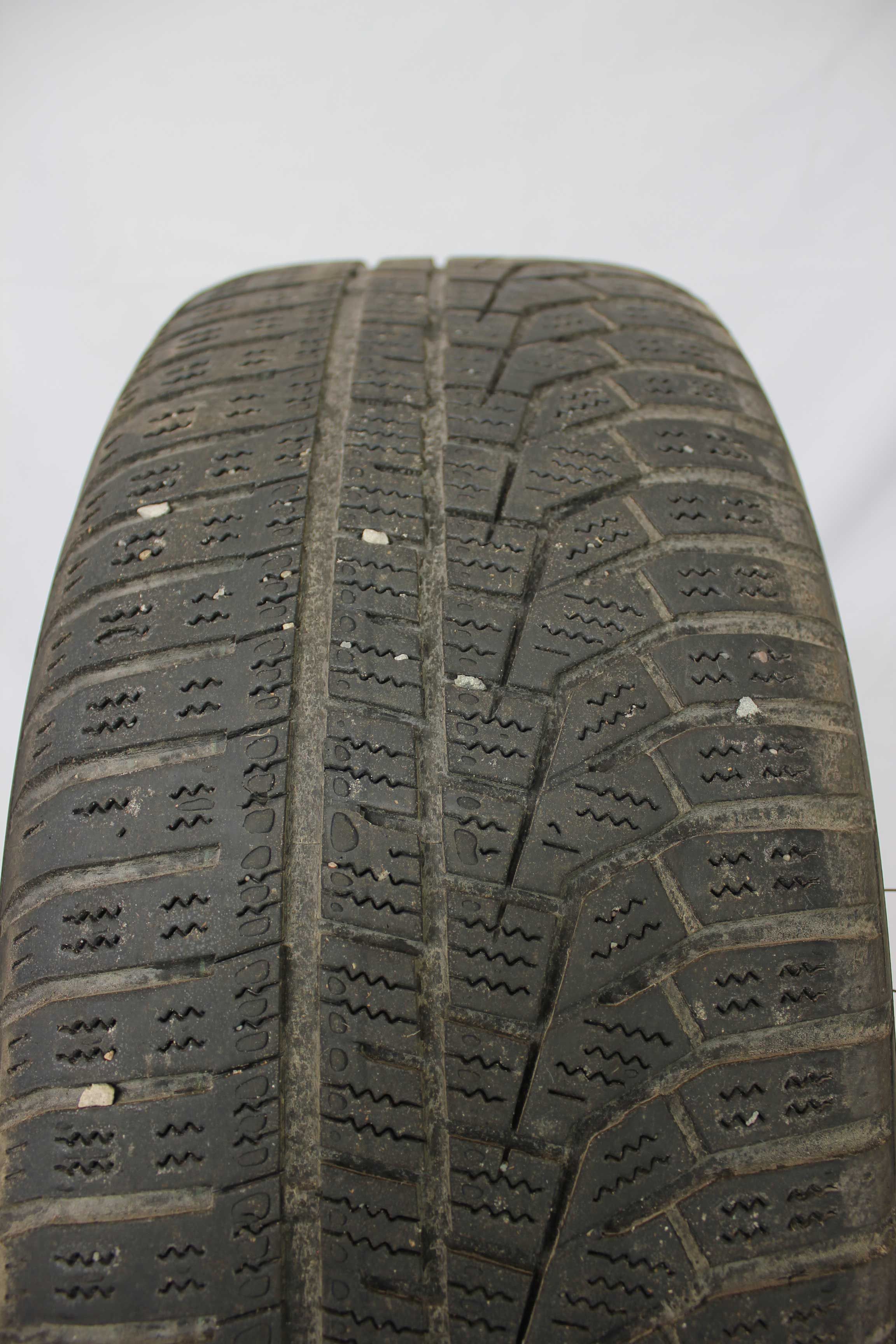 Winterkomplettradsatz-Mercedes-Benz-A-Klasse-A177-Alufelge-17Zoll-A1774010300-Winterreifen-Hankook-Winter-iceptevo2MO-205-55-R17-91H-13