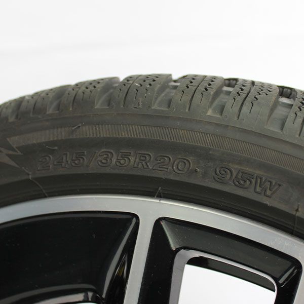 Gebrauchter-Winterkomplettradsatz-Mercedes-AMG-A213-Rosier-Online-Shop-04_(1)
