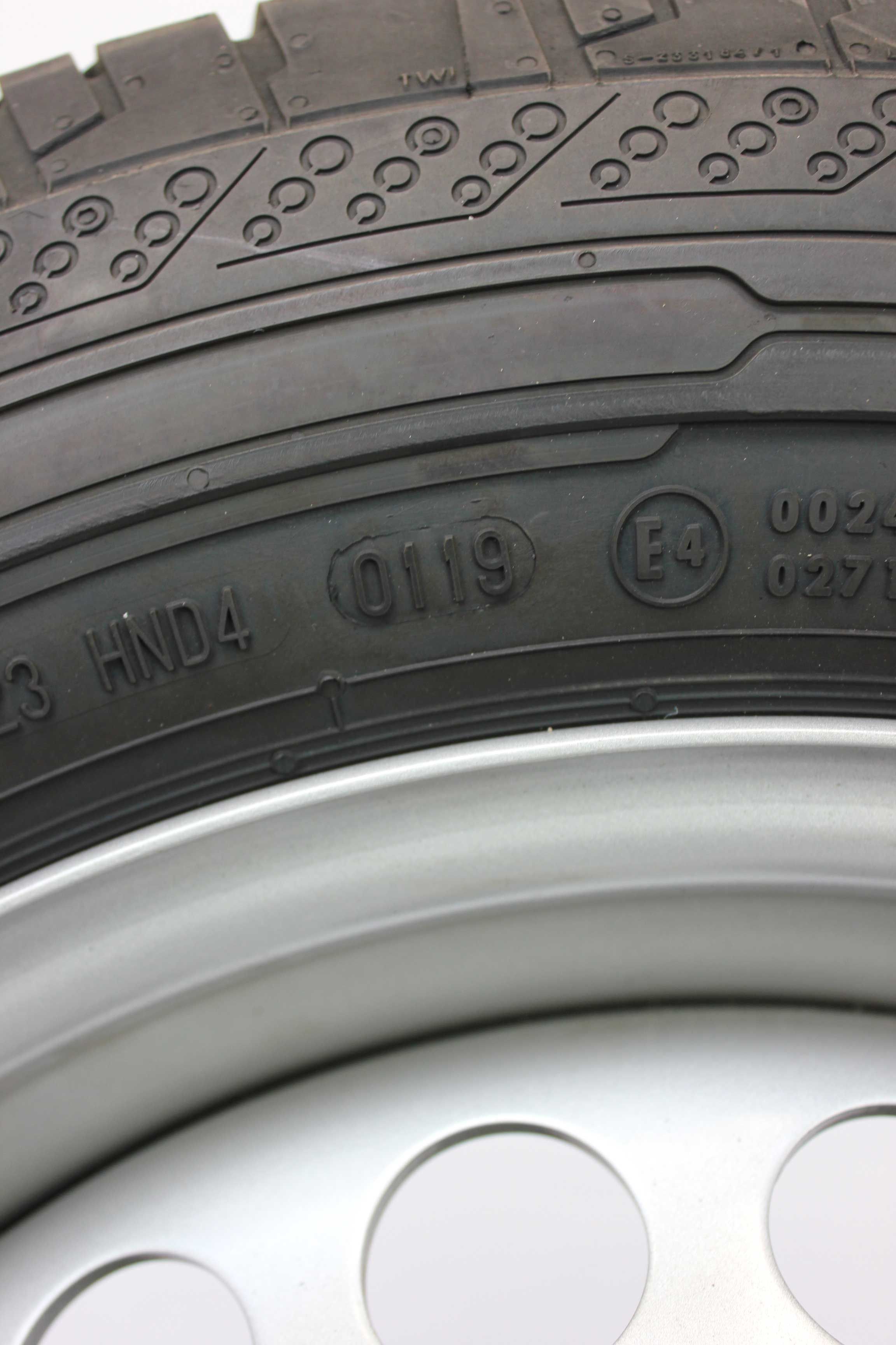 Sommerkomplettradsatz-Volkswagen-7H0-T5-Stahlfelge-16Zoll-7H0601027D-Sommerreifen-Continental-ContiVanContact200-205-65-R16C-107-105T-9