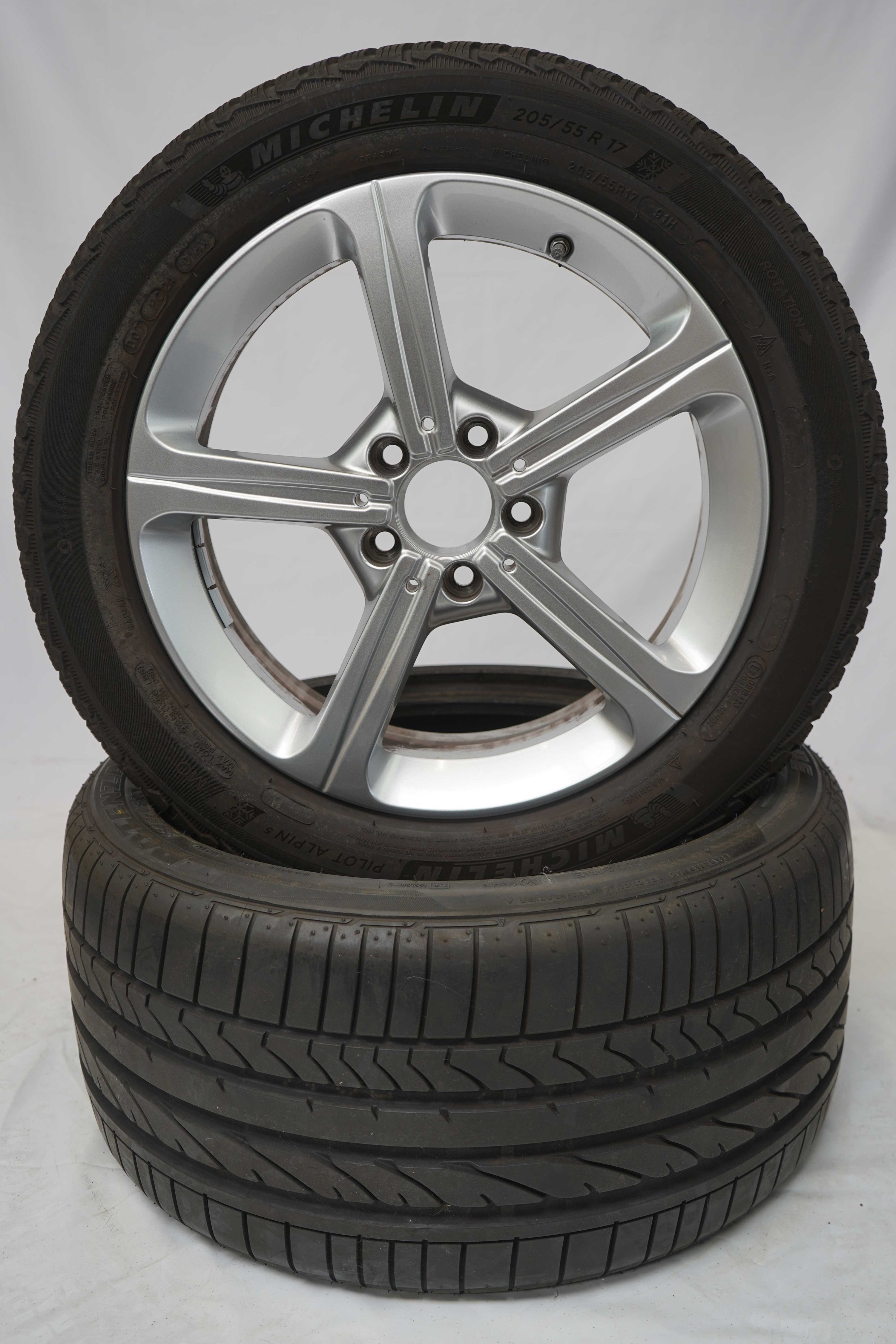 Winterkomplettradsatz-gebraucht-Mercedes-Benz-A177-A-Klasse-A1774011200-10
