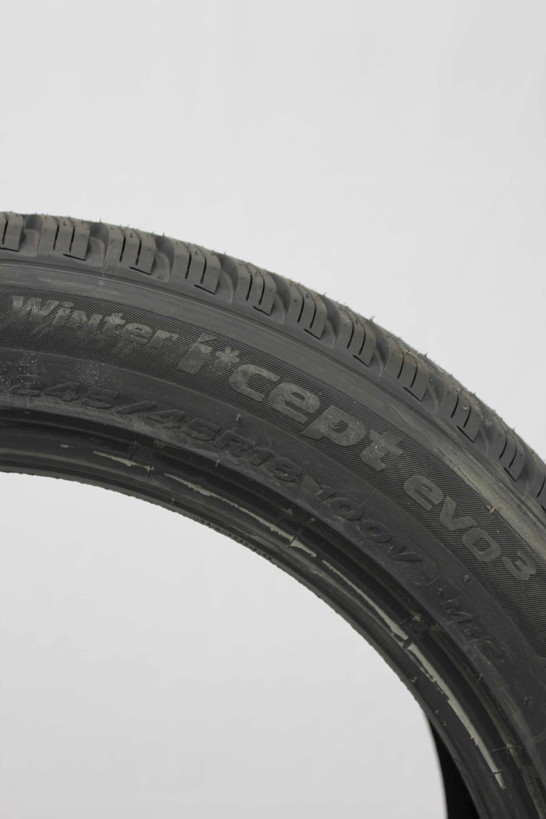 Sommerreifen-Hankook-Winter-iceptevo3-W330-245-45-R18-100V-XL-2_(3)