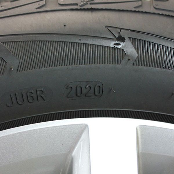 Gebrauchter-Winterkomplettradsatz-VW-Golf8-Rosier-Online-Shop-13 Gebrauchter-Winterkomplettradsatz-VW-Golf8-Rosier-Online-Shop-13