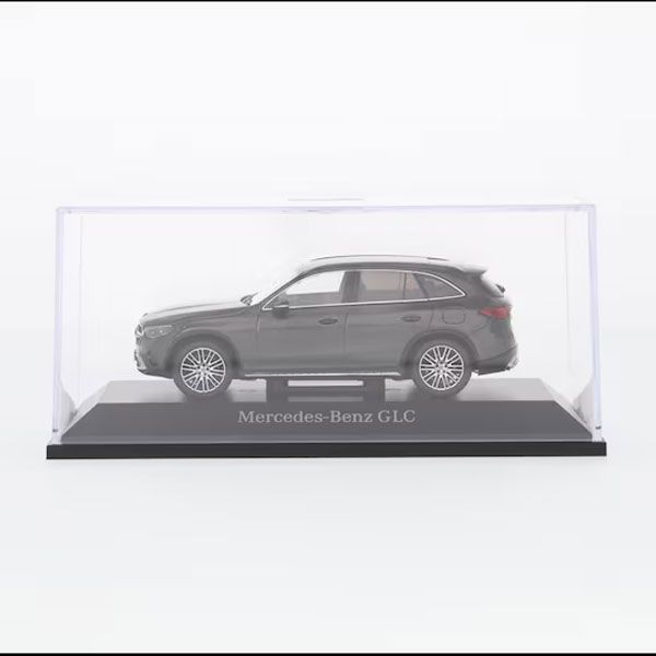 B66960645_mercedes-benz_Modellauto_1-43_GLCl_rosier-onlineshop5
