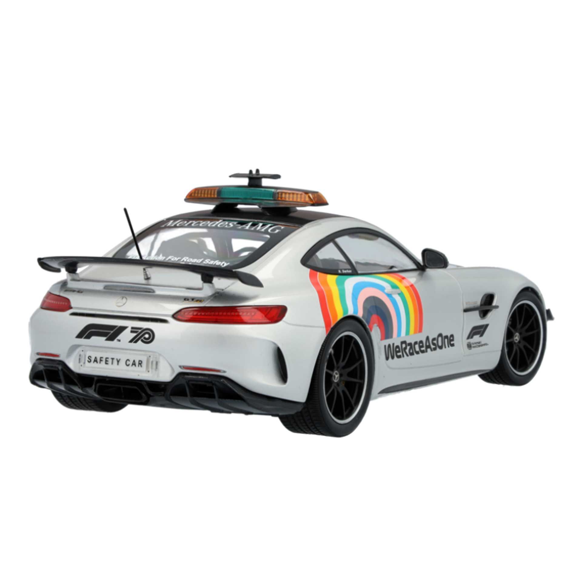 B66960577_mercedes-amg_modellauto_safety_car_1-18_rosier-onlineshop2
