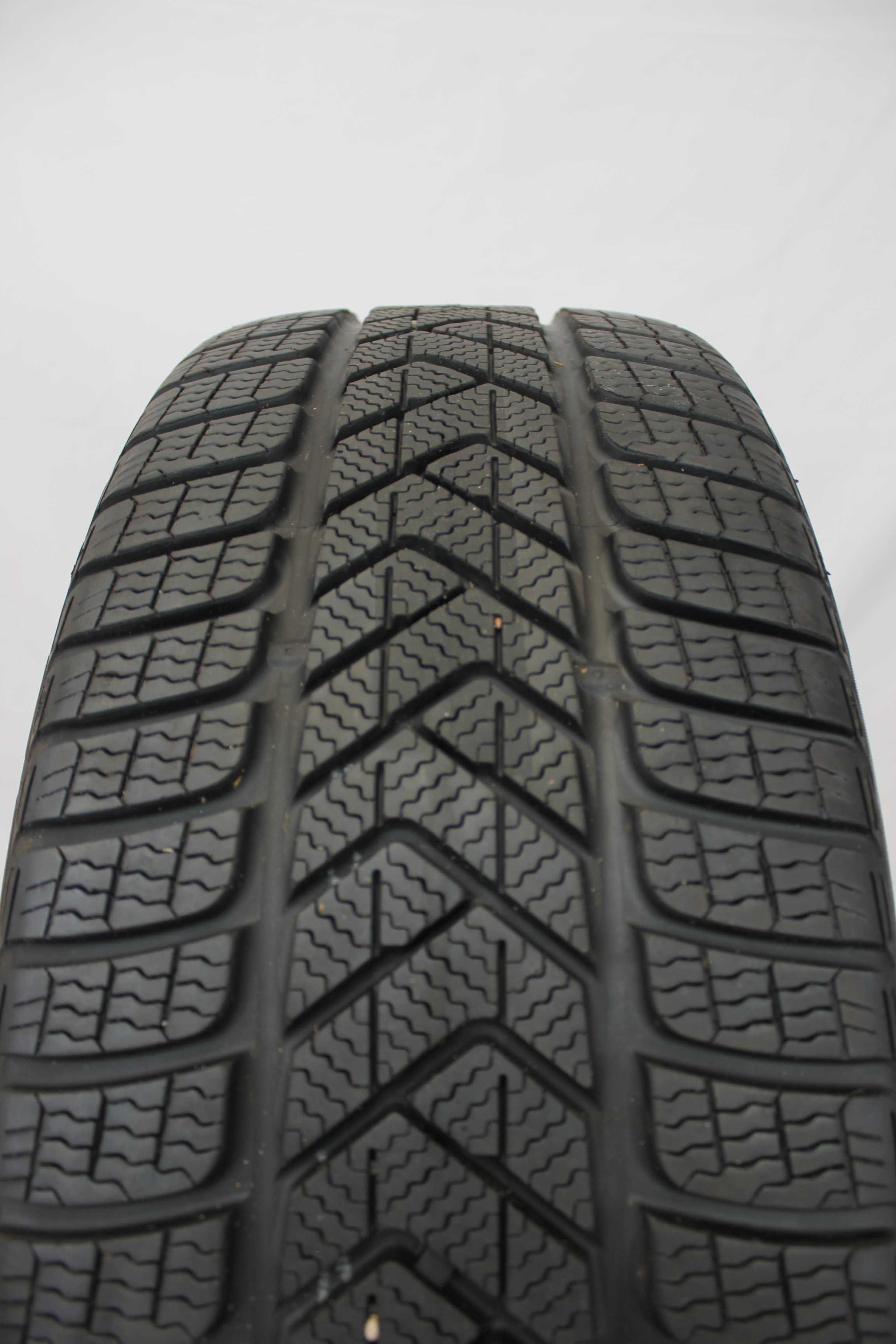Winterkomplettradsatz-Mercedes-Benz-S-Klasse-A223-Alufelge-19Zoll-A2234014700-Winterreifen-Pirelli-WinterSottozero3MO-255-45-R19-104V-XL-15