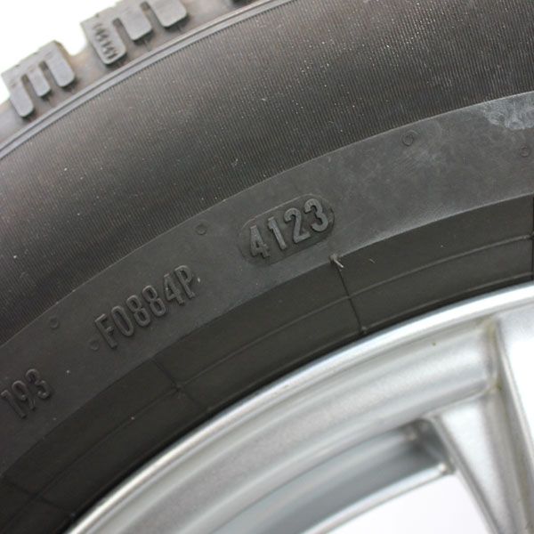 Gebrauchter-Winterkomplettradsatz-Mercedes-Benz-A205-Rosier-Online-Shop-18_(23)