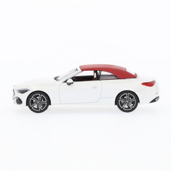 B66960651_mercedes-benz_modellauto_rosier-onlineshop3