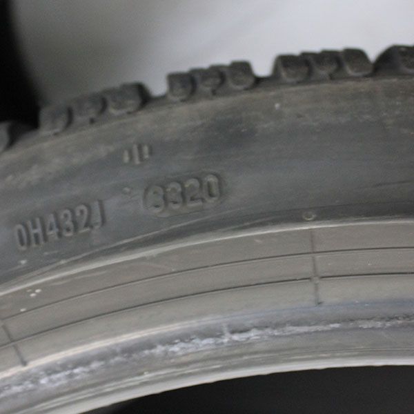 Gebrauchter-Winterreifen-Pirelli-PZEROWinter-Rosier-Online-Shop-06_(1)