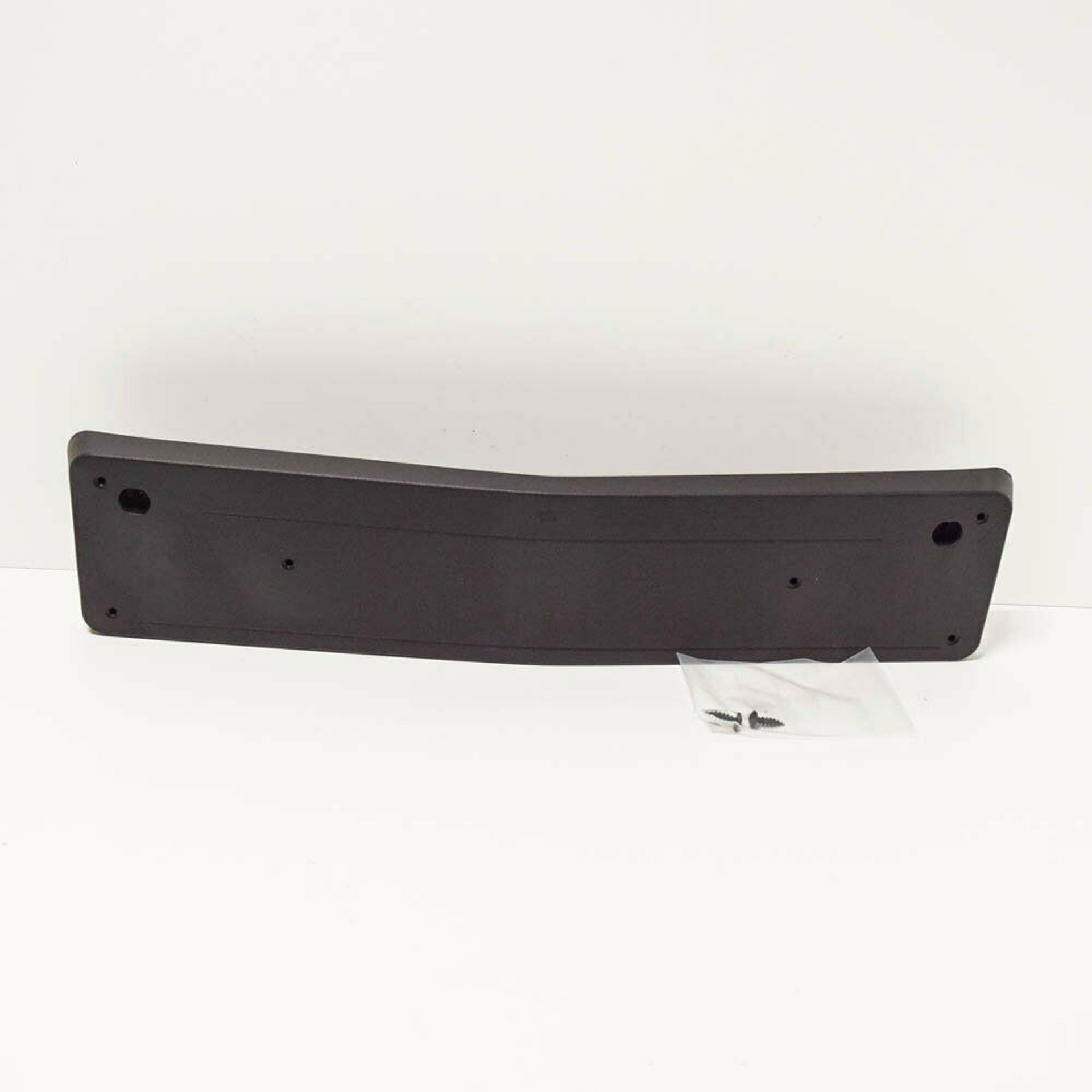 A2058801644 mercedes benz kennzeichenblende rosier onlineshop