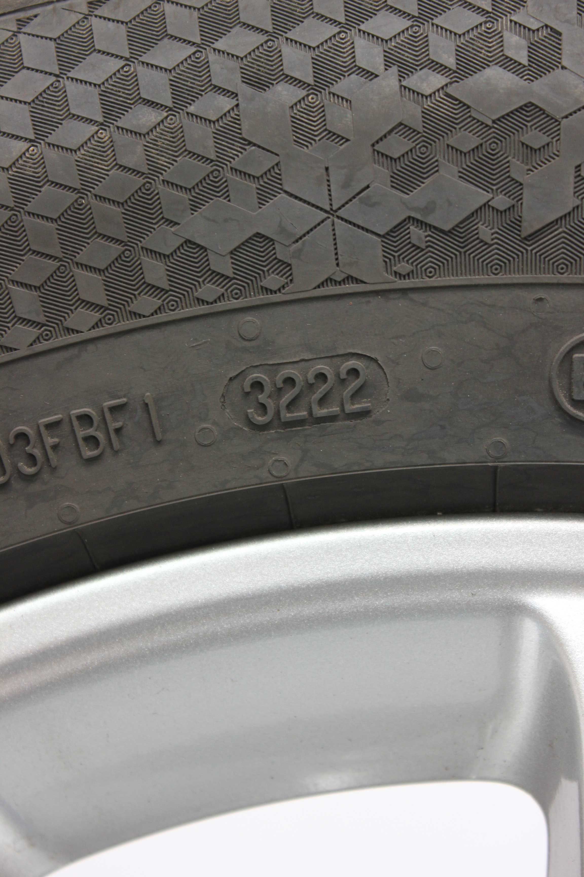 Winterkomplettradsatz-Mercedes-Benz-A-Klasse-A177-Alufelge-17Zoll-A1774010300-Winterreifen-Continental-WinterContactTS870P-215-65-R17-99H-9 Winterkomplettradsatz-Mercedes-Benz-A-Klasse-A177-Alufelge-17Zoll-A1774010300-Winterreifen-Continental-WinterContactTS870P-215-65-R17-99H-9