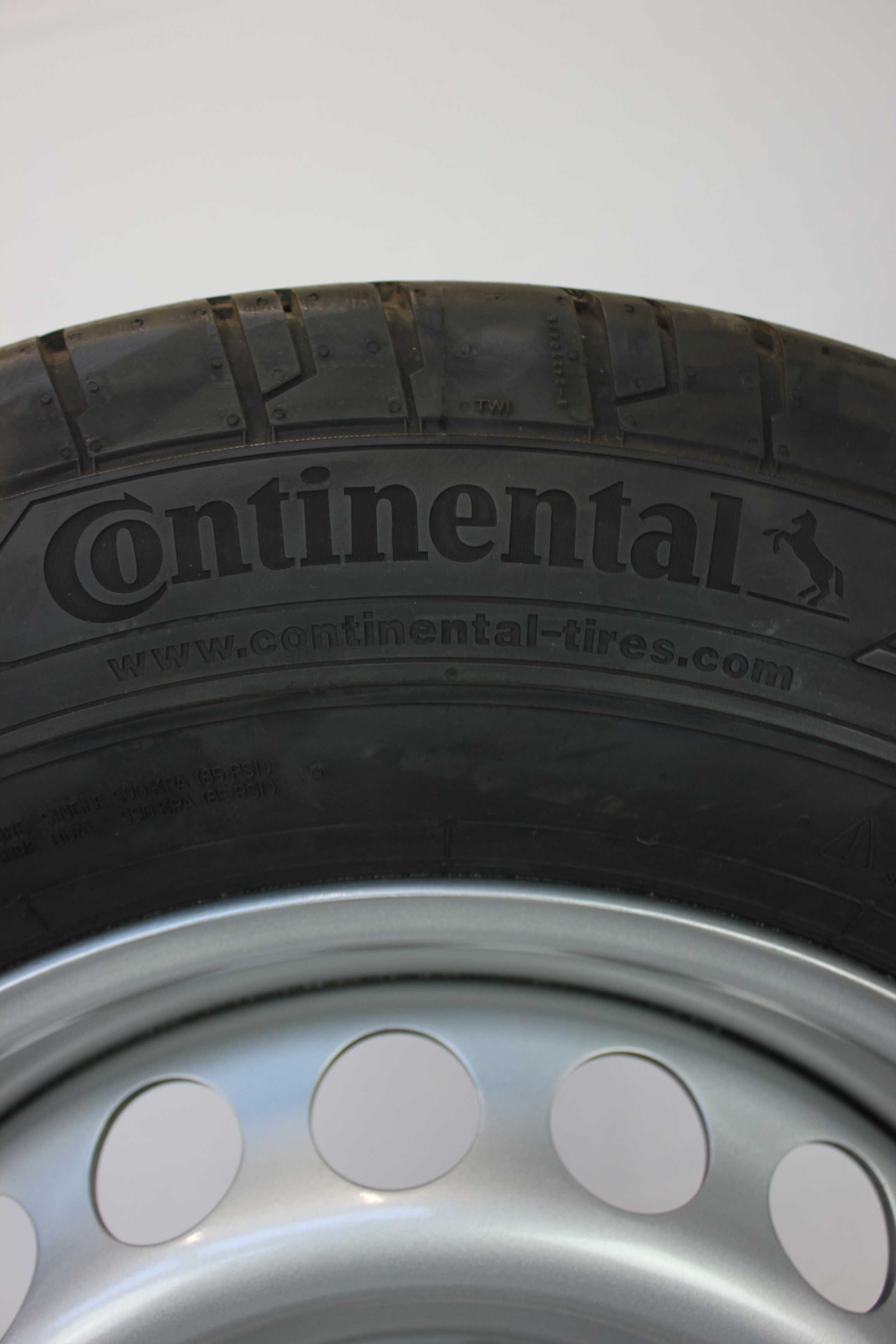 Sommerkomplettradsatz-Volkswagen-2N0-Crafter-Stahlfelge-16Zoll-2N0601027L-Sommerreifen-Continental-ContiVanContact200-205-75-R16C-113-111R-2_(1)