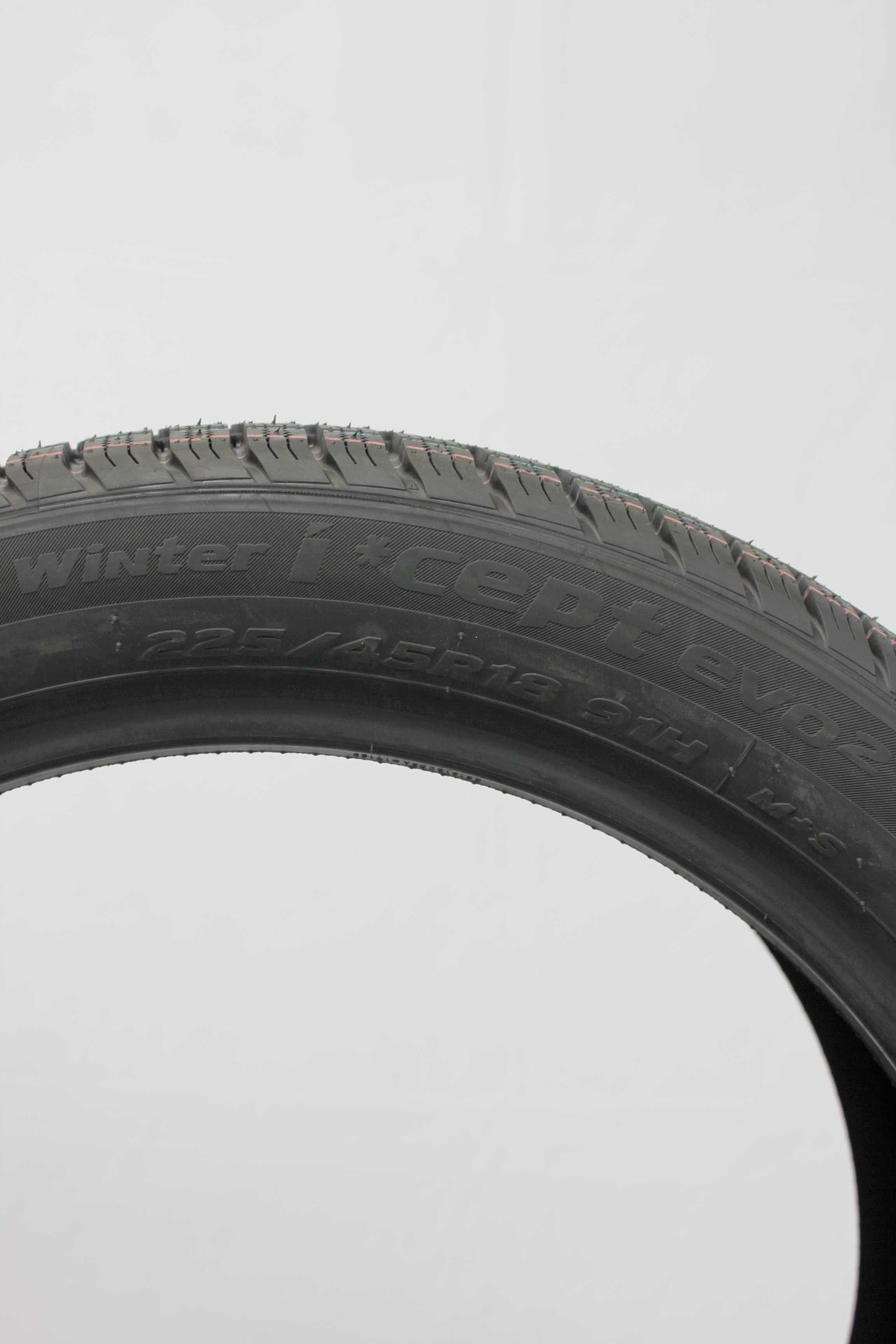Sommerreifen-Hankook-Winter-iceptevo2-MO-225-45-R18-91H-2_(1)