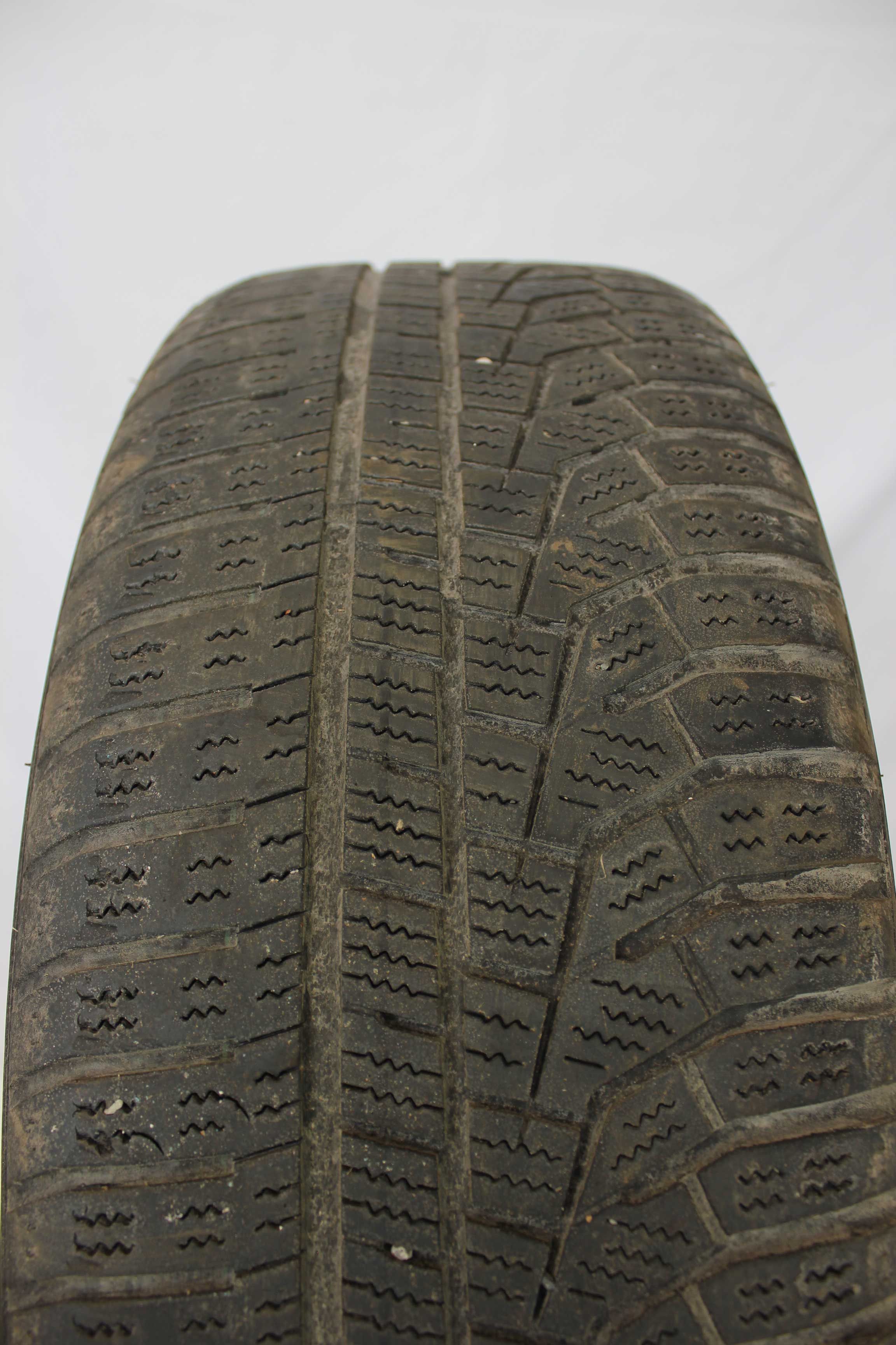 Winterkomplettradsatz-Mercedes-Benz-A-Klasse-A177-Alufelge-17Zoll-A1774010300-Winterreifen-Hankook-Winter-iceptevo2MO-205-55-R17-91H-10