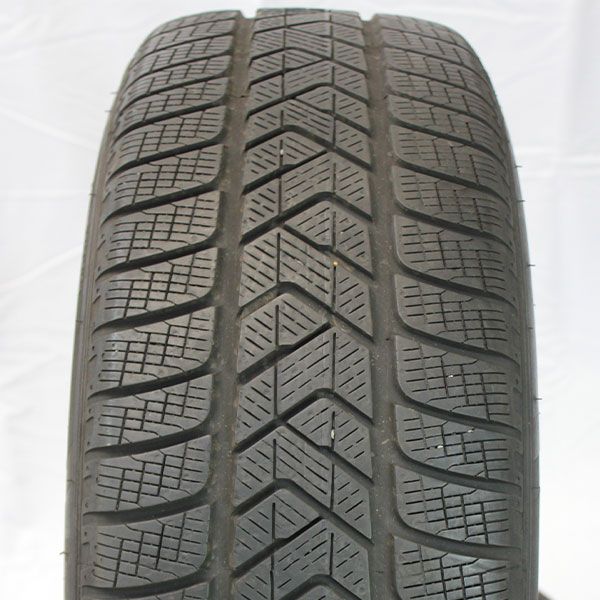 Gebrauchter-Winterkomplettradsatz-Mercedes-Benz-A253-Rosier-Online-Shop-35 Gebrauchter-Winterkomplettradsatz-Mercedes-Benz-A253-Rosier-Online-Shop-35
