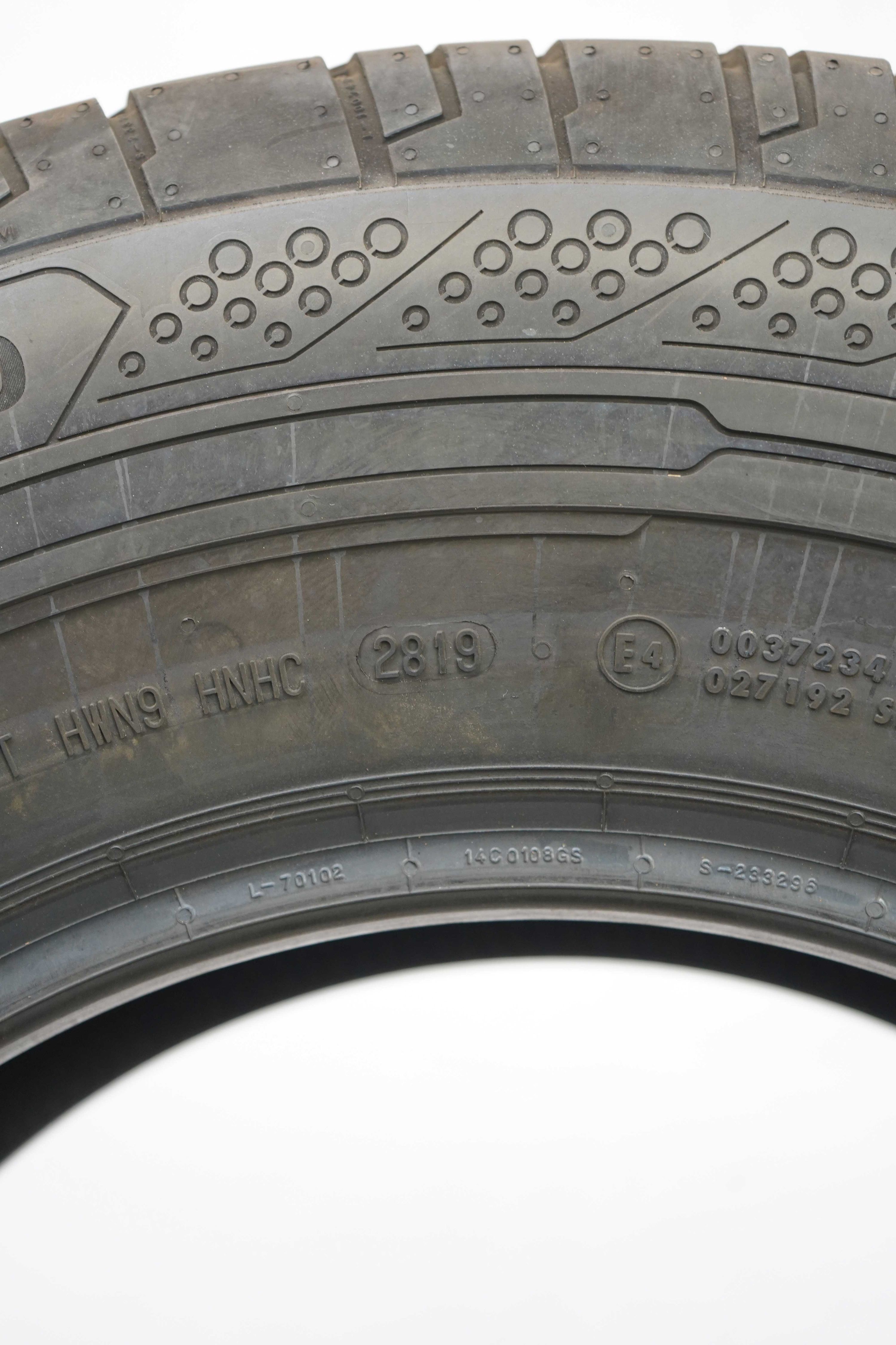 Sommerreifen-Continental-ContiVanContact200-225-75-R16C-121-120R-4_(3)