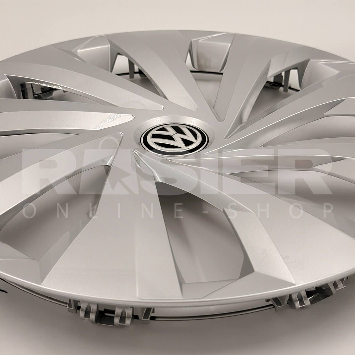 2G0071455_volkswagen_radzierblende_rosier_online-shop1