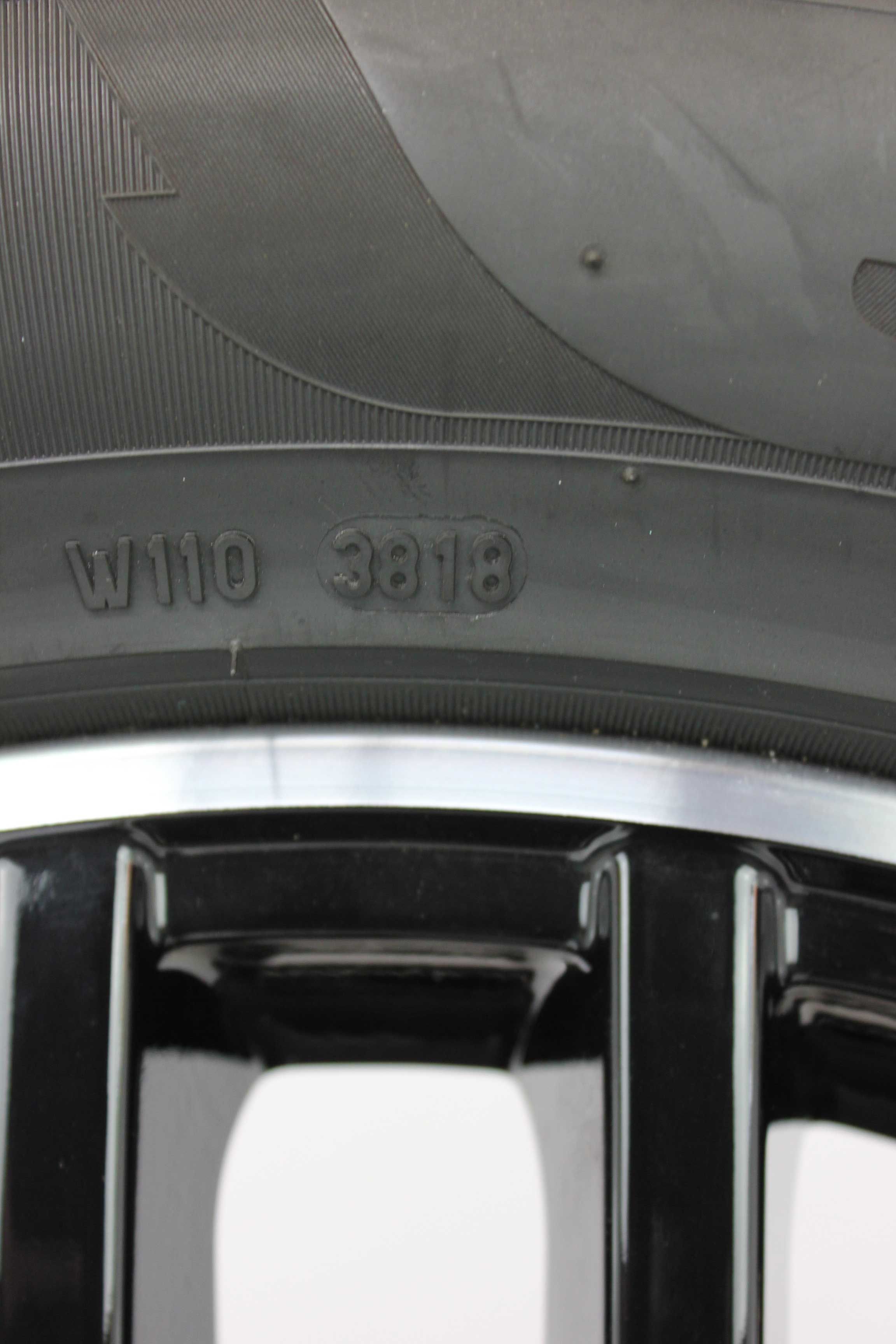 Winterkomplettradsatz-Mercedes-Benz-GLE-Alufelge-19Zoll-A1674012100-Winterreifen-Pirelli-ScorpionWinter-255-50-R19-107V-8