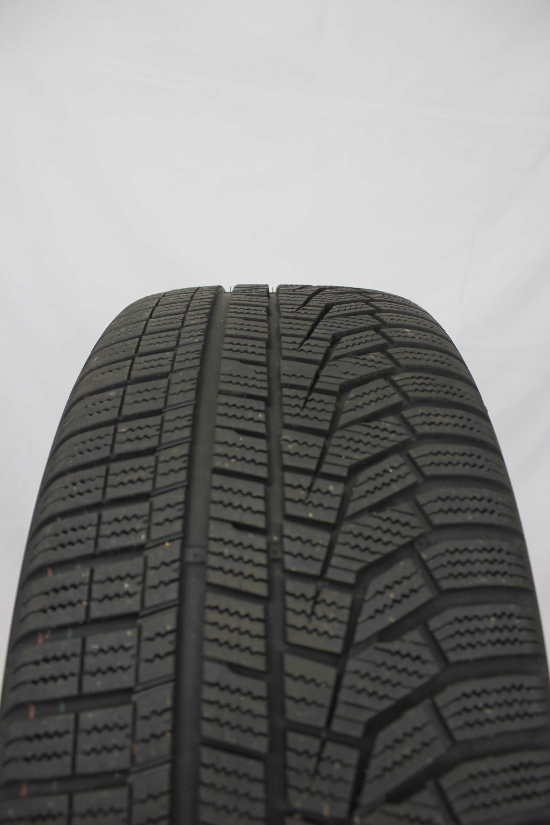 Winterkomplettradsatz-Mercedes-Benz-A-Klasse-A177-Alulfelge-18Zoll-A1774010600-Winterreifen-Hankook-Winter-icept-evo2-225-45-R18-91H-12