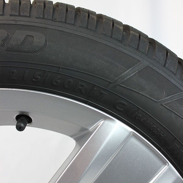 Gebrauchter-Winterkomplettradsatz-Volkswagen-7H-Rosier-Online-Shop-04 Gebrauchter-Winterkomplettradsatz-Volkswagen-7H-Rosier-Online-Shop-04