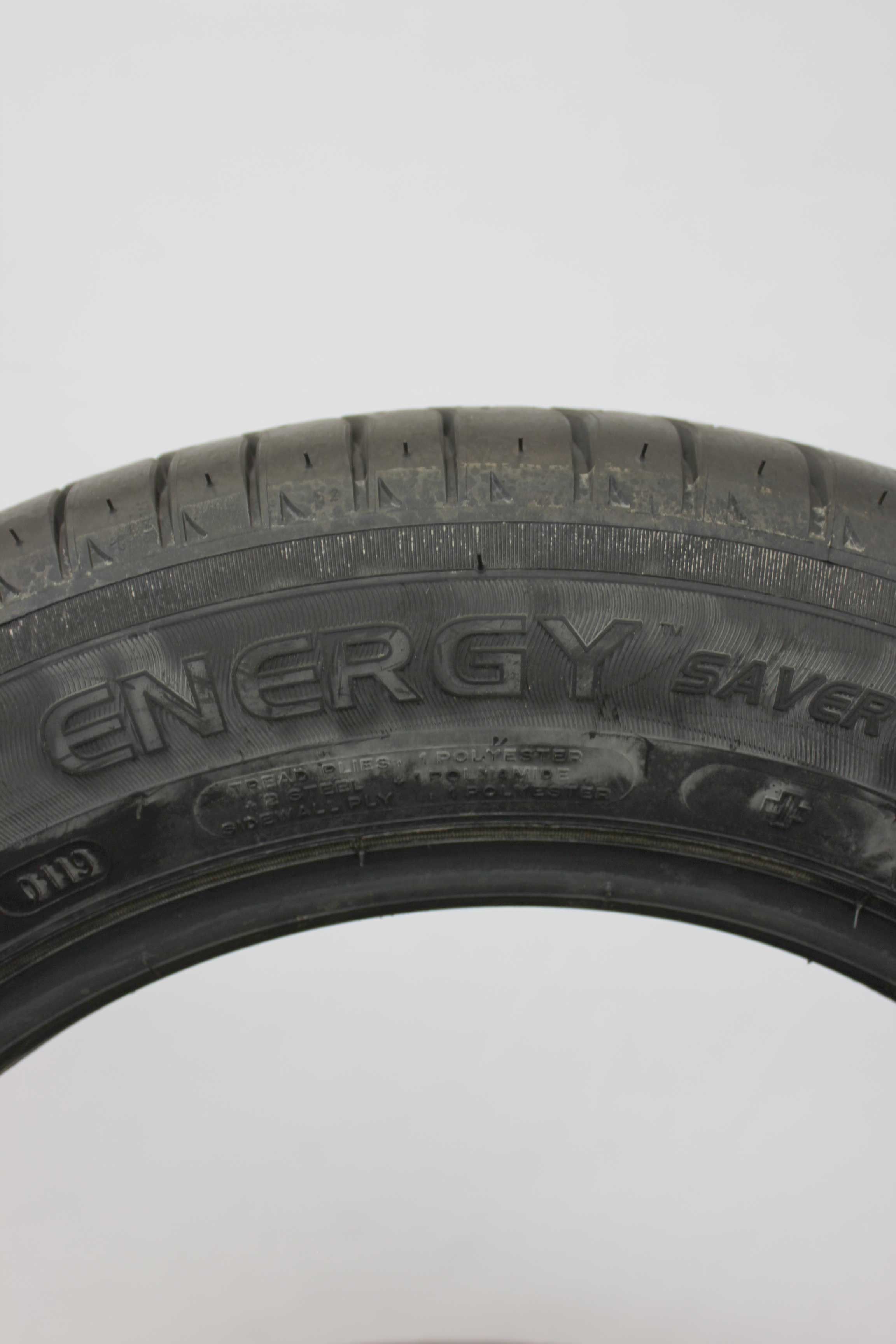 Sommerreifen-Michelin-EnergySaver-185-60-R15-84T-2