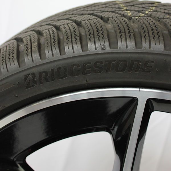 Gebrauchter-Winterkomplettradsatz-Mercedes-AMG-A213-Rosier-Online-Shop-02_(1)