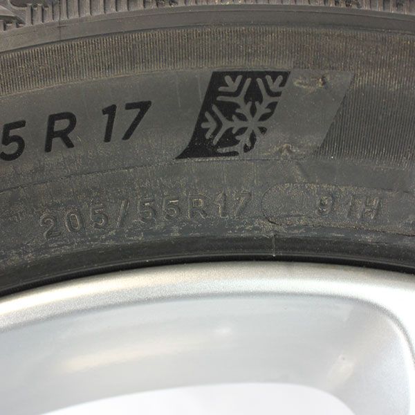 Neuwertiges-Winterrad-Mercedes-Benz-A177-Rosier-Online-Shop-03