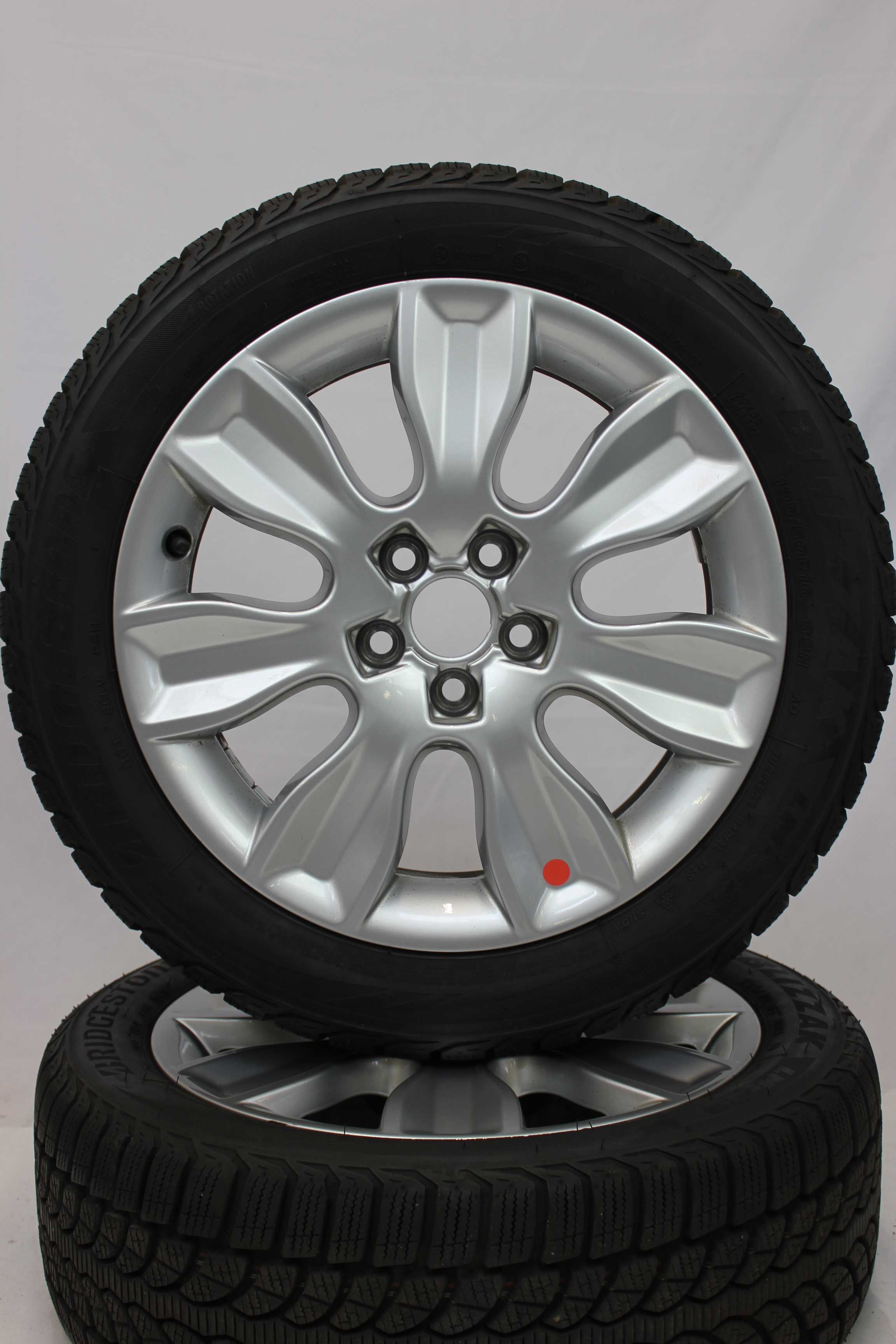 Winterkomplettradsatz-Audi-8X-A1-Alufelge-16Zoll-8X0601025A-Winterreifen-Bridgestone-Blizzak-LM32-195-50-R16-88H-10 Winterkomplettradsatz-Audi-8X-A1-Alufelge-16Zoll-8X0601025A-Winterreifen-Bridgestone-Blizzak-LM32-195-50-R16-88H-10
