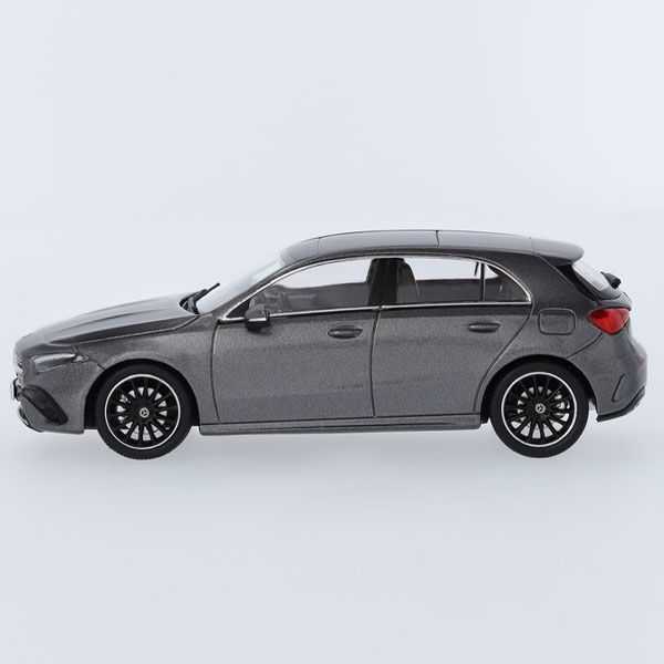 B66961046_mercedes-benz_modellauto_a-klasse_rosier-onlineshop3