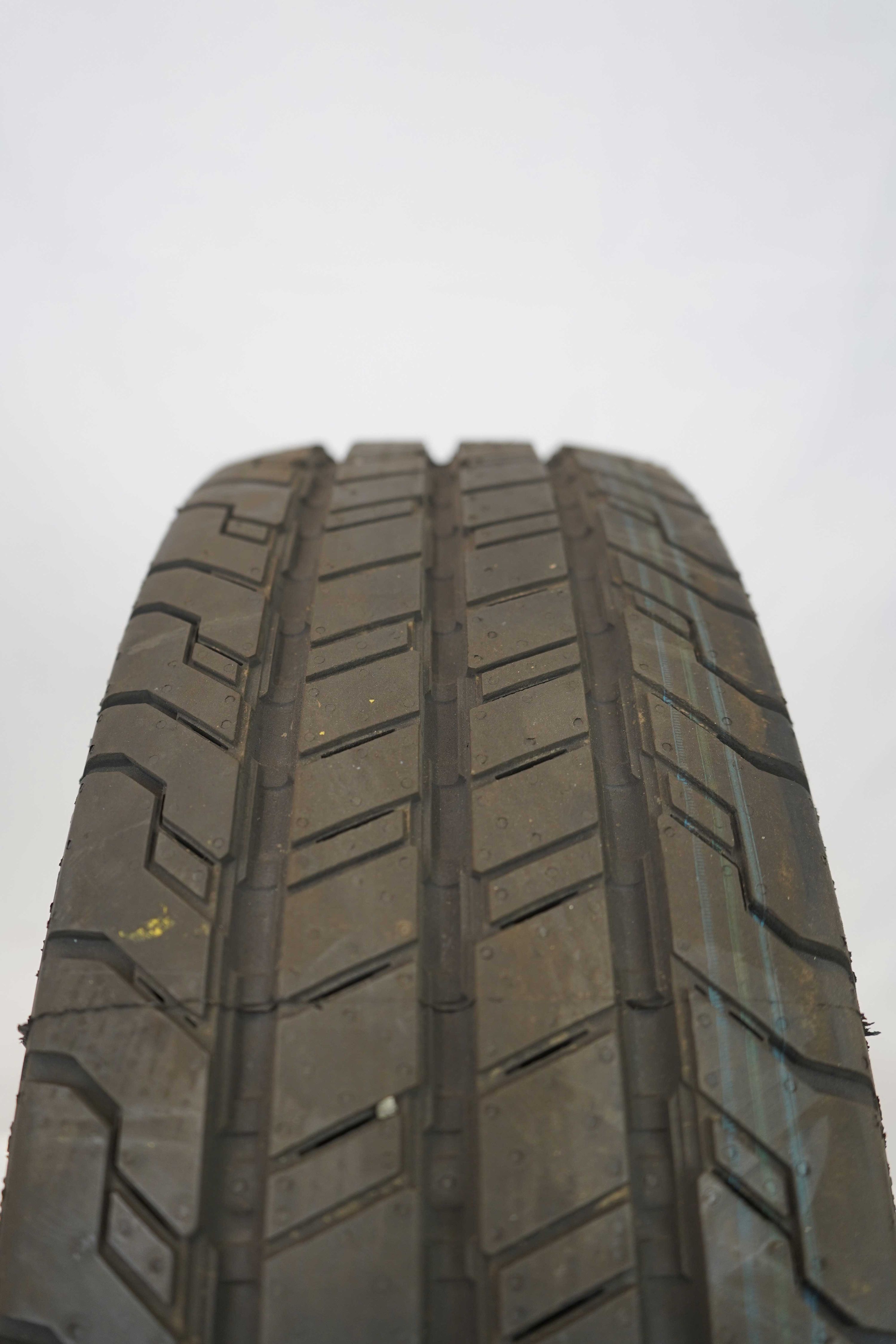Sommerreifen continental contivancontact100 195 65 r16c 104 102t 5 (3) Sommerreifen continental contivancontact100 195 65 r16c 104 102t 5 (3)