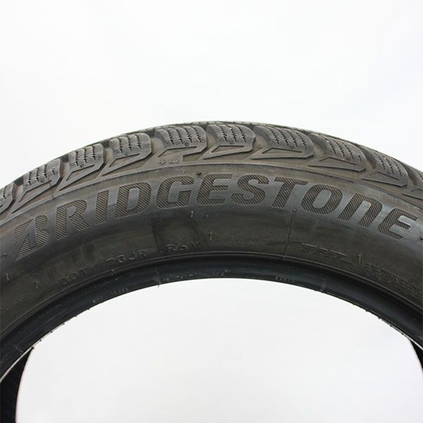 Gebrauchter-Winterreifen-Bridgestone-BlizzakLM32-Rosier-Online-Shop-1
