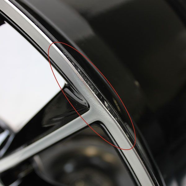 Defekte-Felge-Mercedes-AMG-A213-Rosier-Online-Shop-04