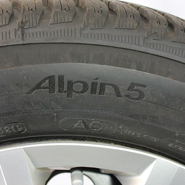 Gebrauchter-Winterkomplettradsatz-VW-TROC-Rosier-Online-Shop-03