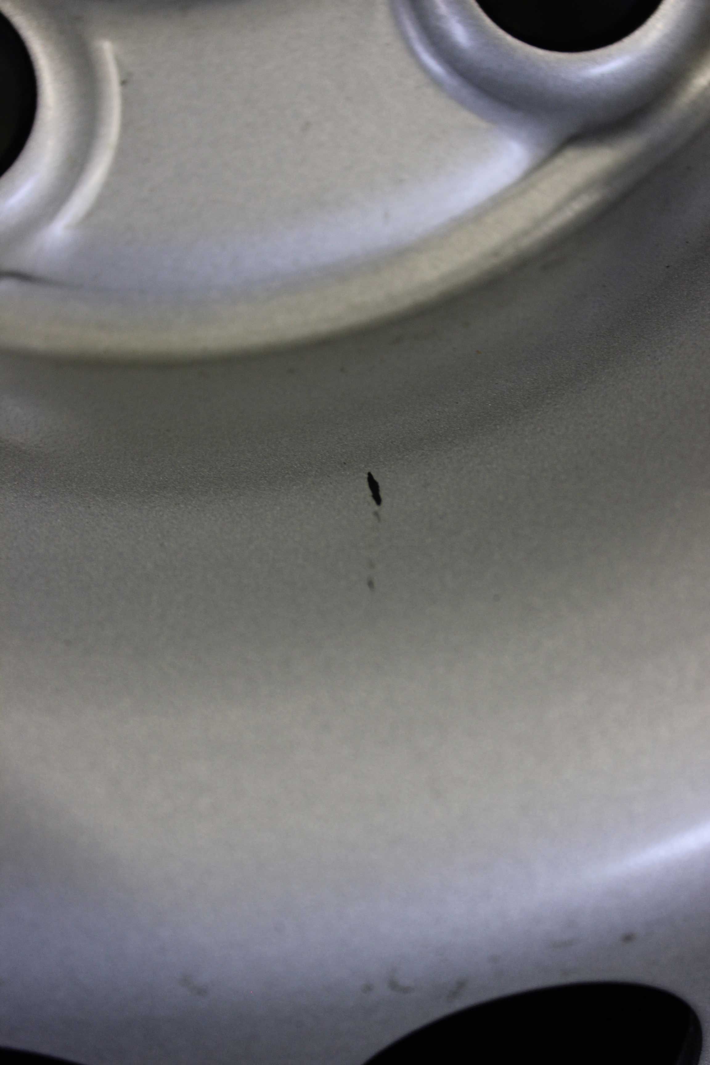 Sommerkomplettradsatz-Volkswagen-7H0-T5-Stahlfelge-16Zoll-7H0601027D-Sommerreifen-Hankook-RadialRA28E-205-65-R16C-107-105T-15.1