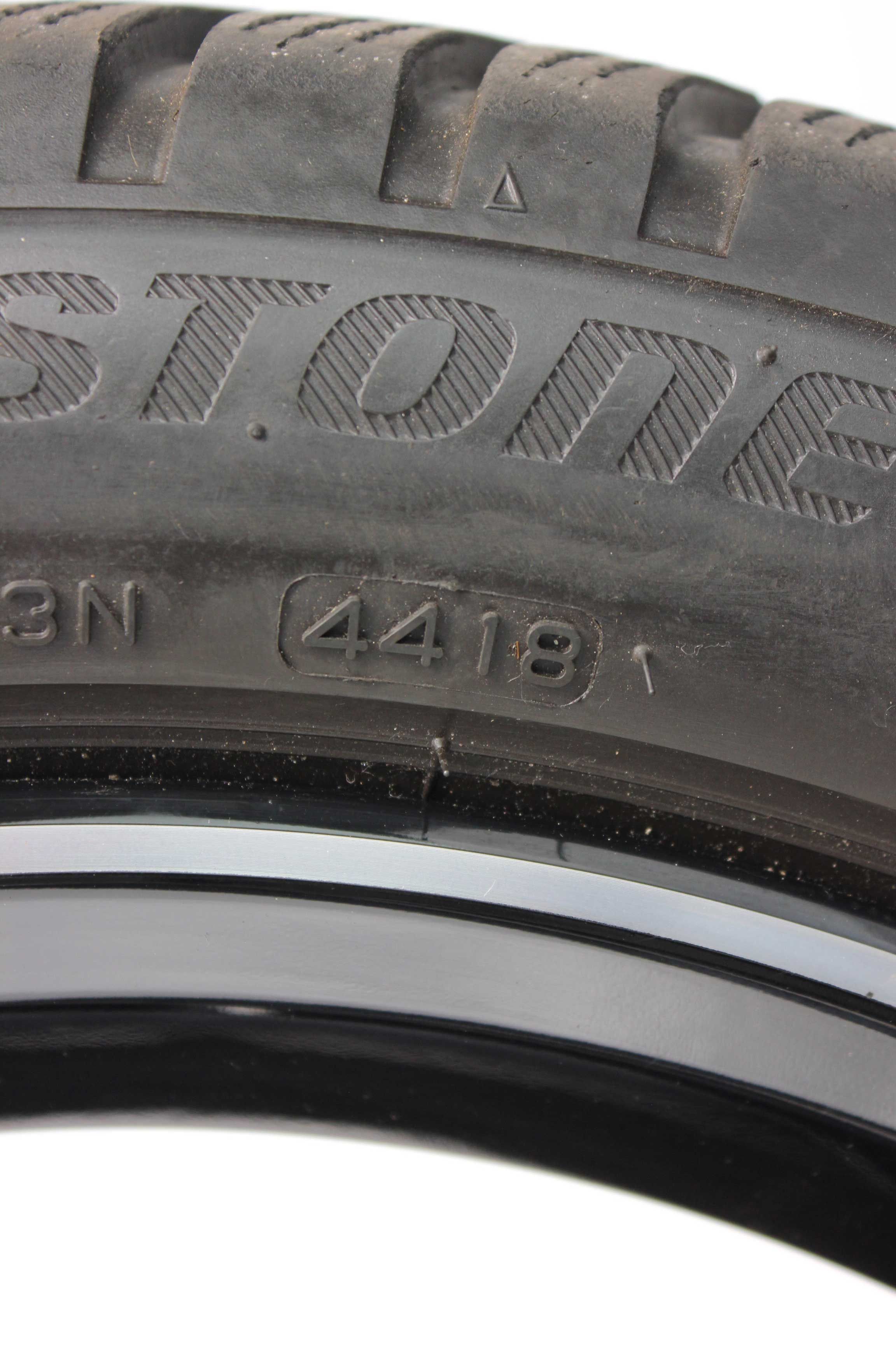 Winterkomplettradsatz-Mercedes-Benz-A-Klasse-A177-Alufelge-18Zoll-A1774010700-Winterreifen-Bridgestone-BlizzakLM001MO-225-45-R18-91H-11